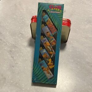 Club Camel Lighters Set